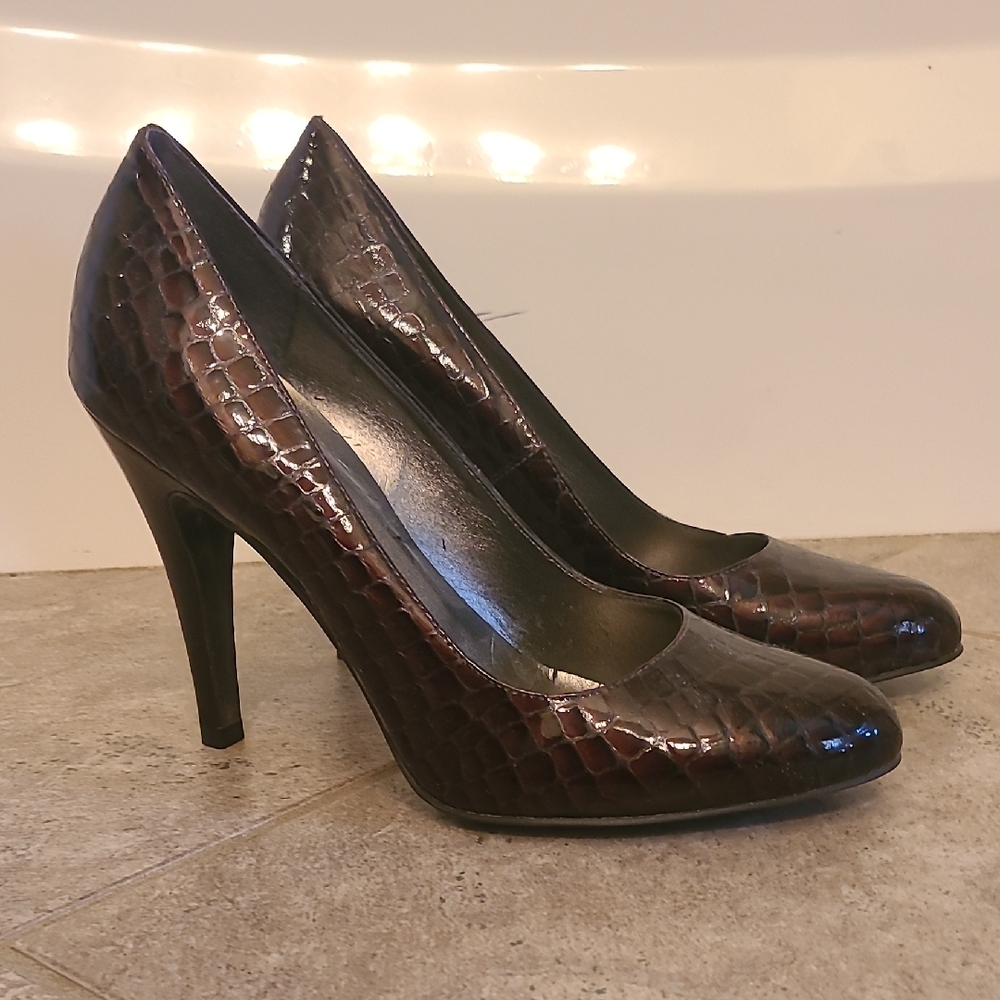 Jessica Simpson Brown Patent Leather Snakeskin-like Pumps, 8 Worn Once